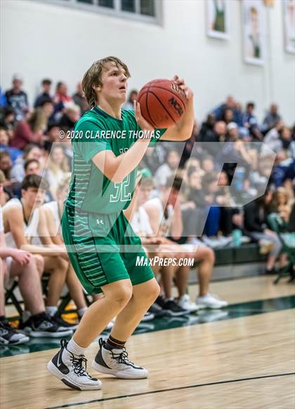 Thumbnail 1 in Woodgrove @ Loudoun Valley photogallery.