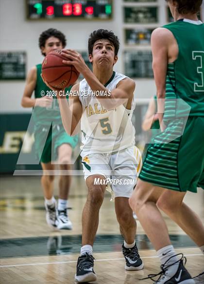 Thumbnail 2 in Woodgrove @ Loudoun Valley photogallery.