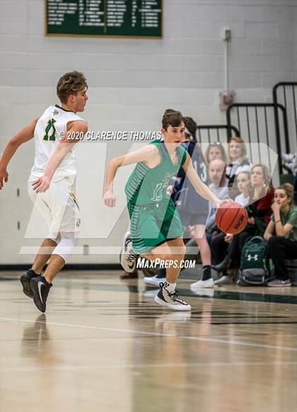 Thumbnail 1 in Woodgrove @ Loudoun Valley photogallery.