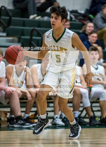 Thumbnail 1 in Woodgrove @ Loudoun Valley photogallery.