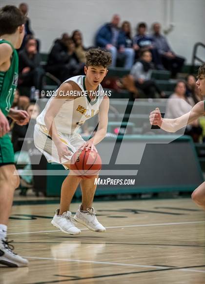 Thumbnail 1 in Woodgrove @ Loudoun Valley photogallery.