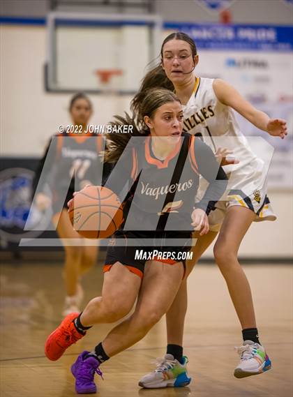 Thumbnail 1 in Galena vs. Fernley (Varsity Elite) photogallery.