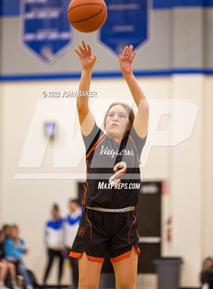 Thumbnail 2 in Galena vs. Fernley (Varsity Elite) photogallery.