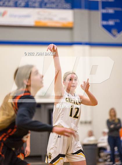 Thumbnail 1 in Galena vs. Fernley (Varsity Elite) photogallery.