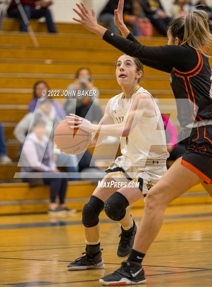 Thumbnail 1 in Galena vs. Fernley (Varsity Elite) photogallery.