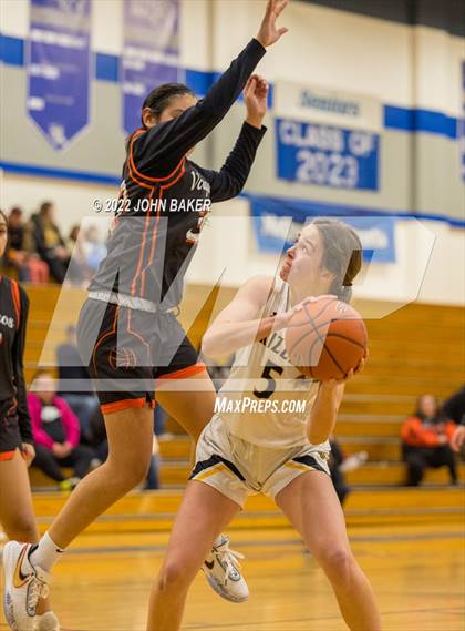 Thumbnail 1 in Galena vs. Fernley (Varsity Elite) photogallery.