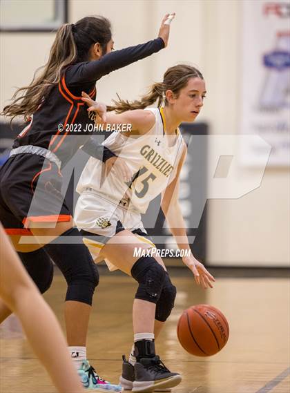 Thumbnail 2 in Galena vs. Fernley (Varsity Elite) photogallery.