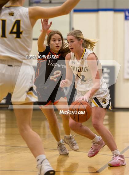 Thumbnail 1 in Galena vs. Fernley (Varsity Elite) photogallery.
