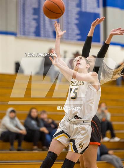Thumbnail 2 in Galena vs. Fernley (Varsity Elite) photogallery.