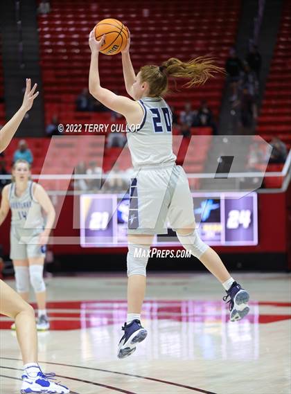 Thumbnail 3 in Westlake vs. Fremont (UHSAA 6A Semifinal) photogallery.