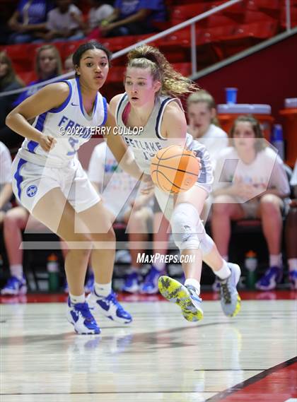 Thumbnail 2 in Westlake vs. Fremont (UHSAA 6A Semifinal) photogallery.