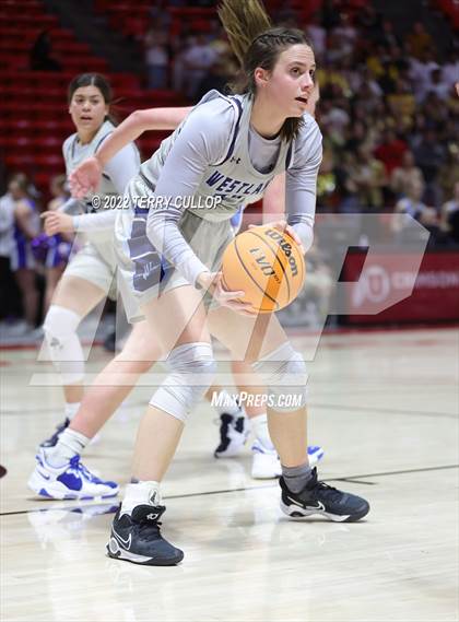Thumbnail 3 in Westlake vs. Fremont (UHSAA 6A Semifinal) photogallery.