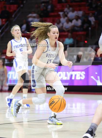 Thumbnail 3 in Westlake vs. Fremont (UHSAA 6A Semifinal) photogallery.
