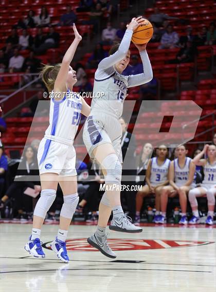 Thumbnail 3 in Westlake vs. Fremont (UHSAA 6A Semifinal) photogallery.