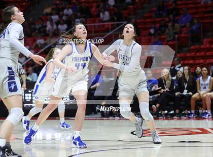 Thumbnail 2 in Westlake vs. Fremont (UHSAA 6A Semifinal) photogallery.
