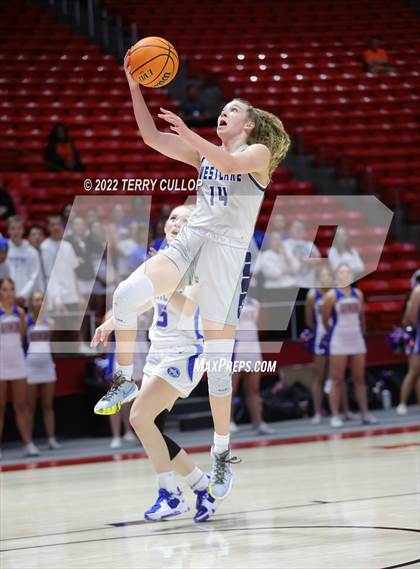 Thumbnail 1 in Westlake vs. Fremont (UHSAA 6A Semifinal) photogallery.