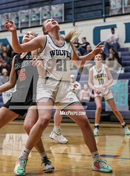 Thumbnail 2 in Post Falls vs Lake City (Districts)  photogallery.