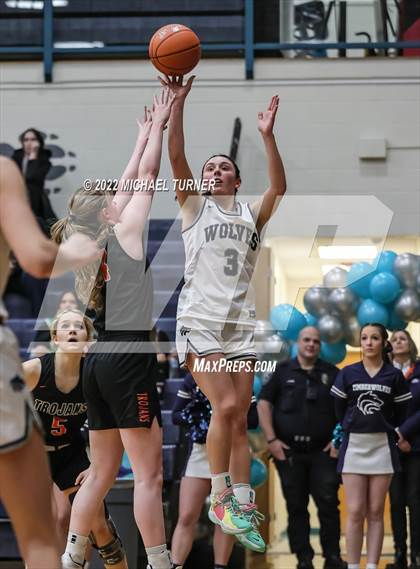 Thumbnail 3 in Post Falls vs Lake City (Districts)  photogallery.