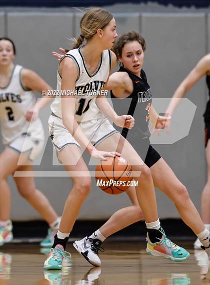 Thumbnail 1 in Post Falls vs Lake City (Districts)  photogallery.