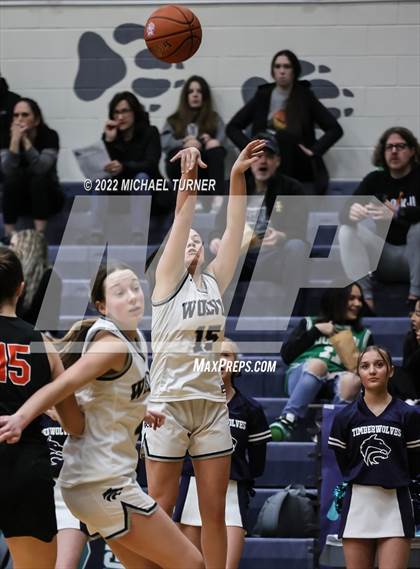 Thumbnail 2 in Post Falls vs Lake City (Districts)  photogallery.