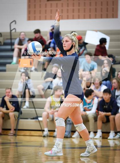 Thumbnail 3 in  Clarkston @ Stoney Creek photogallery.