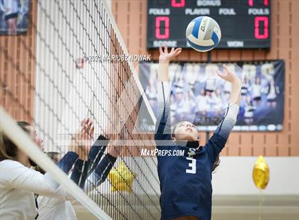 Thumbnail 1 in  Clarkston @ Stoney Creek photogallery.