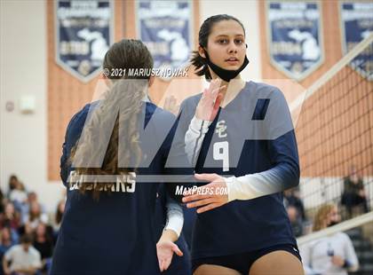 Thumbnail 3 in  Clarkston @ Stoney Creek photogallery.