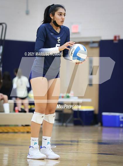 Thumbnail 3 in  Clarkston @ Stoney Creek photogallery.