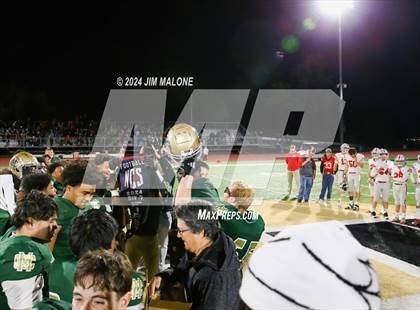 Thumbnail 3 in Moreau Catholic vs. Ferndale (CIFNCS Div-7 Final) photogallery.