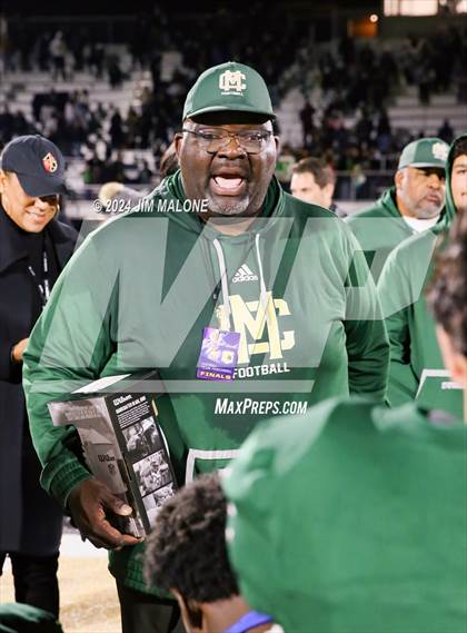 Thumbnail 2 in Moreau Catholic vs. Ferndale (CIFNCS Div-7 Final) photogallery.