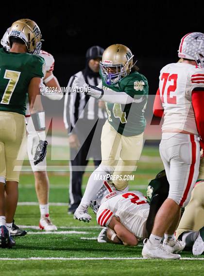 Thumbnail 2 in Moreau Catholic vs. Ferndale (CIFNCS Div-7 Final) photogallery.