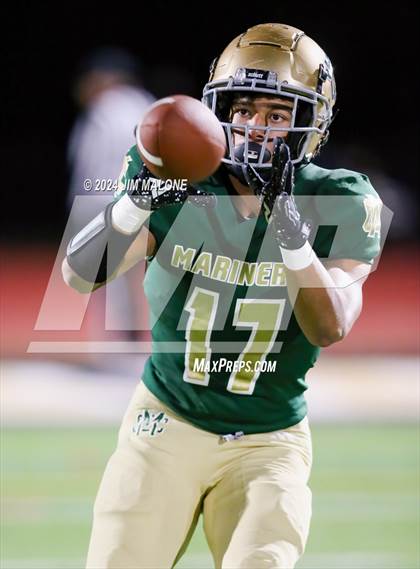 Thumbnail 2 in Moreau Catholic vs. Ferndale (CIFNCS Div-7 Final) photogallery.