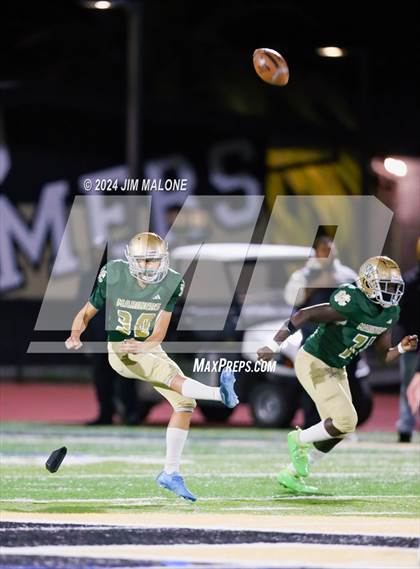 Thumbnail 1 in Moreau Catholic vs. Ferndale (CIFNCS Div-7 Final) photogallery.
