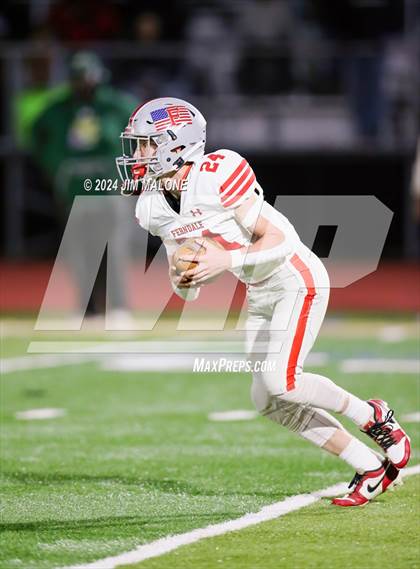 Thumbnail 2 in Moreau Catholic vs. Ferndale (CIFNCS Div-7 Final) photogallery.