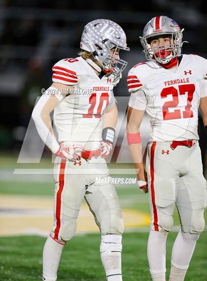 Thumbnail 1 in Moreau Catholic vs. Ferndale (CIFNCS Div-7 Final) photogallery.