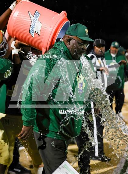 Thumbnail 1 in Moreau Catholic vs. Ferndale (CIFNCS Div-7 Final) photogallery.
