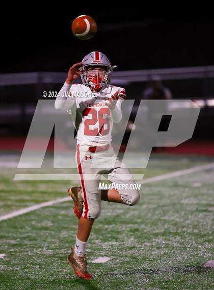 Thumbnail 2 in Moreau Catholic vs. Ferndale (CIFNCS Div-7 Final) photogallery.