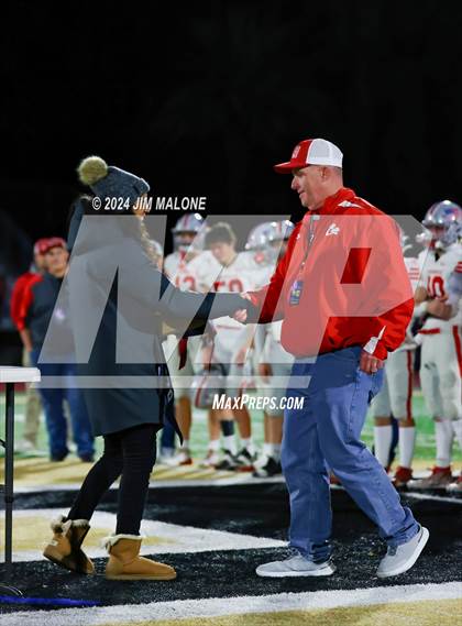Thumbnail 2 in Moreau Catholic vs. Ferndale (CIFNCS Div-7 Final) photogallery.