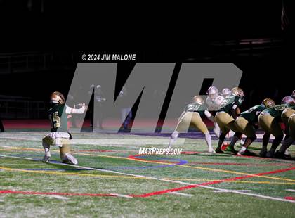 Thumbnail 3 in Moreau Catholic vs. Ferndale (CIFNCS Div-7 Final) photogallery.