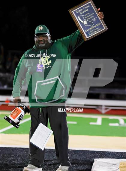 Thumbnail 1 in Moreau Catholic vs. Ferndale (CIFNCS Div-7 Final) photogallery.