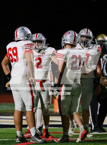 Thumbnail 2 in Moreau Catholic vs. Ferndale (CIFNCS Div-7 Final) photogallery.