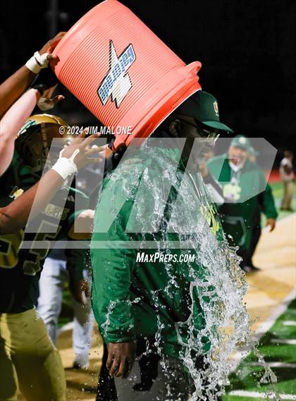 Thumbnail 2 in Moreau Catholic vs. Ferndale (CIFNCS Div-7 Final) photogallery.