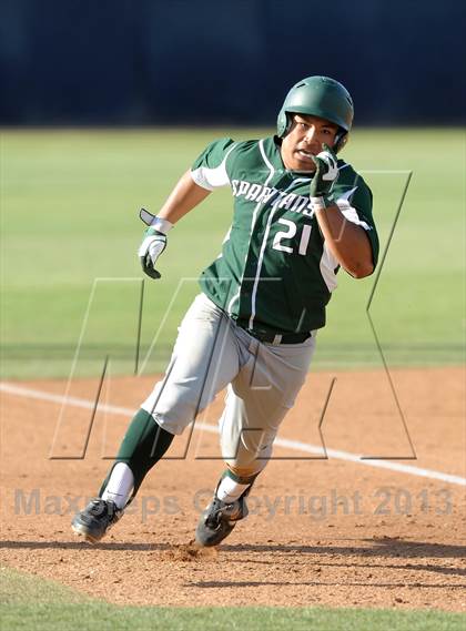 Thumbnail 1 in Pacifica vs. De La Salle (Hard 9 National Classic) photogallery.