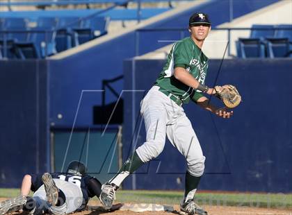 Thumbnail 3 in Pacifica vs. De La Salle (Hard 9 National Classic) photogallery.