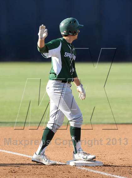 Thumbnail 3 in Pacifica vs. De La Salle (Hard 9 National Classic) photogallery.
