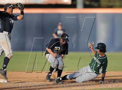 Thumbnail 2 in Pacifica vs. De La Salle (Hard 9 National Classic) photogallery.