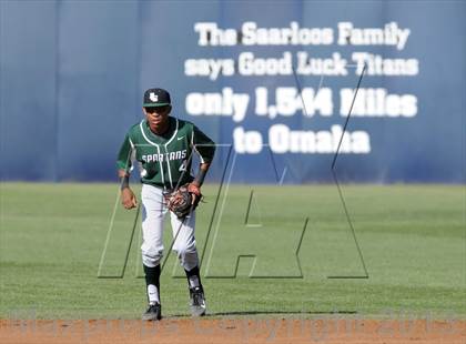 Thumbnail 1 in Pacifica vs. De La Salle (Hard 9 National Classic) photogallery.