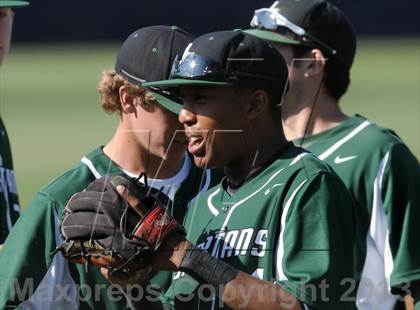 Thumbnail 1 in Pacifica vs. De La Salle (Hard 9 National Classic) photogallery.