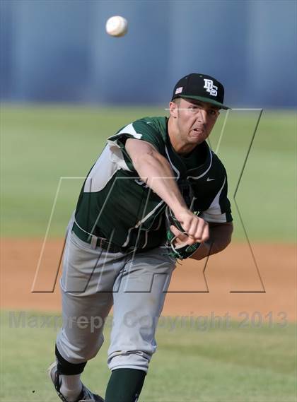 Thumbnail 1 in Pacifica vs. De La Salle (Hard 9 National Classic) photogallery.