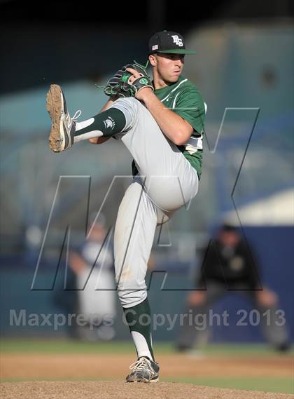 Thumbnail 2 in Pacifica vs. De La Salle (Hard 9 National Classic) photogallery.
